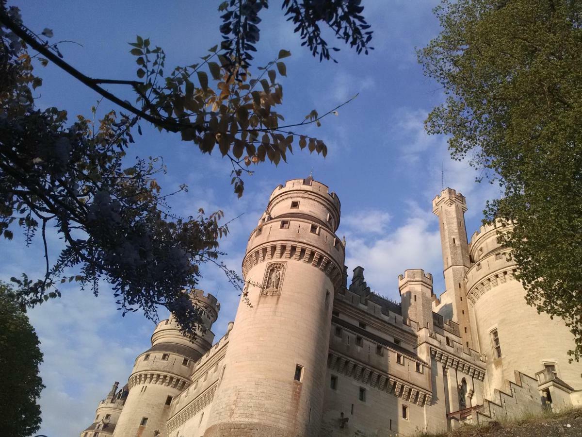 L'Eugenie Villa Pierrefonds Exterior photo